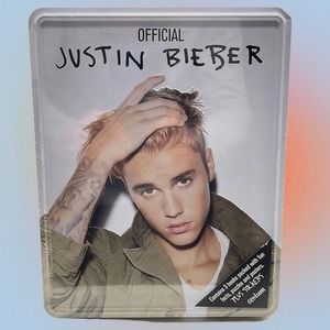 JUSTIN BIEBER Collectible Tin / Books, Posters and Stickers